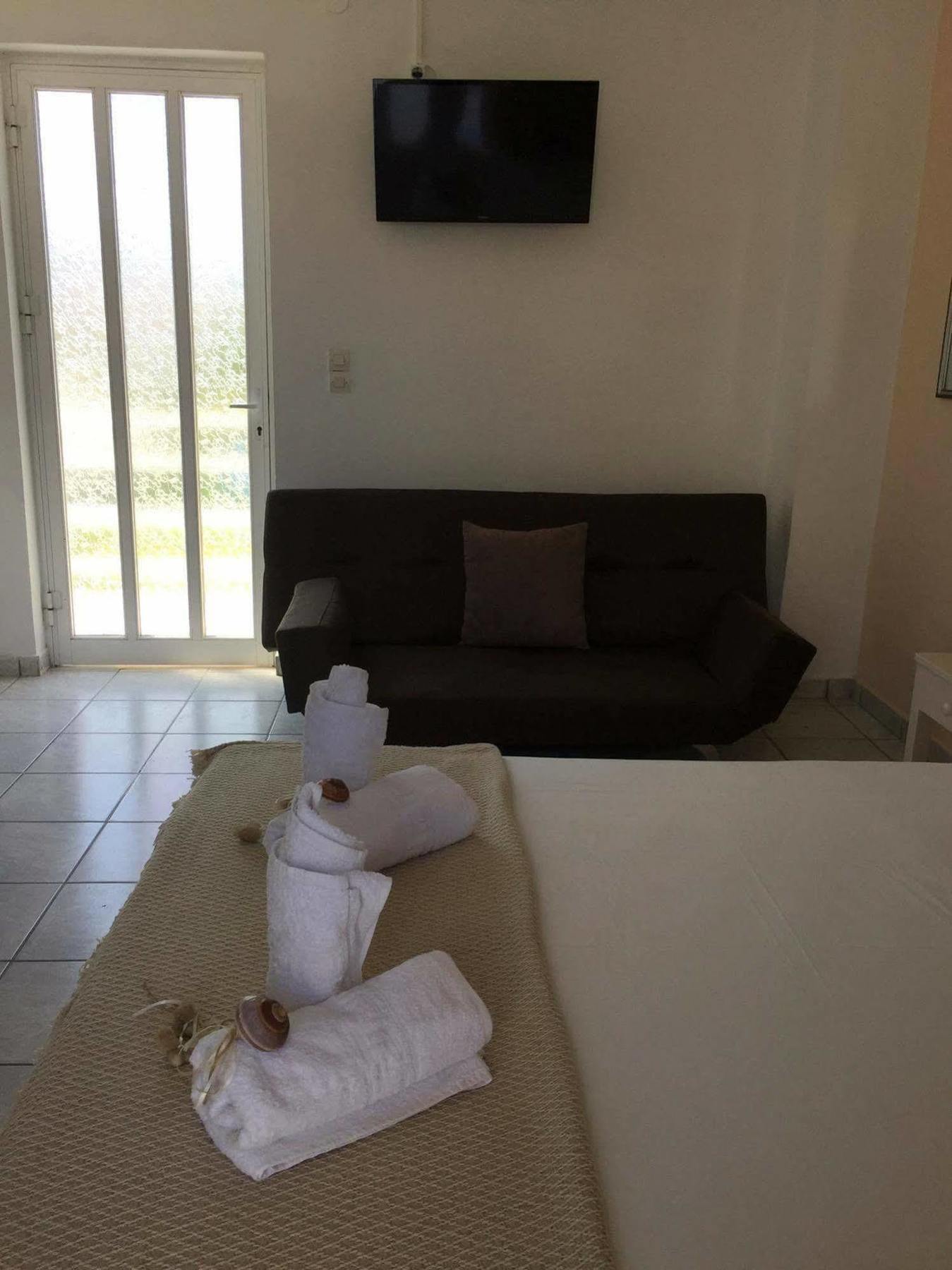 Zante Flower Studios & Apartments Αλυκανάς Εξωτερικό φωτογραφία